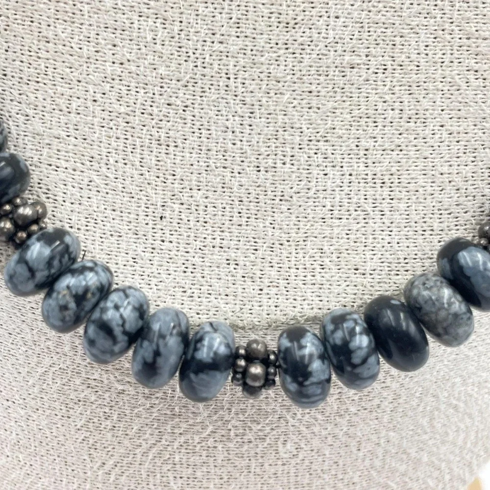 Vintage Snowflake Obsidian Necklace Women 16" Black Grey Excellent Beaded Toggle - Picture 3 of 9